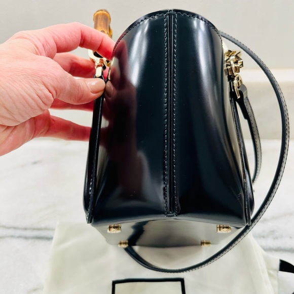 Gucci Black Patent Leather in Bag with Bamboo Handle - Picture 8 of 14